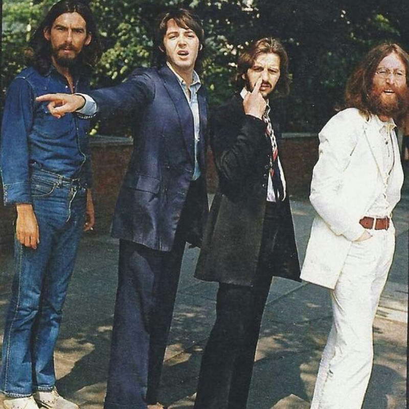 Репетиция проходки по переходу Эбби роуд Историческая фотография группы Битлз